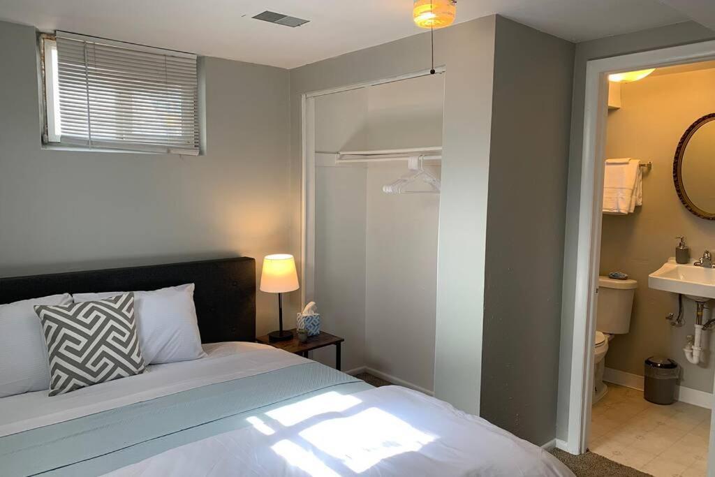 3 King Beds + Bunk Beds On Broadway Villa Littleton Luaran gambar